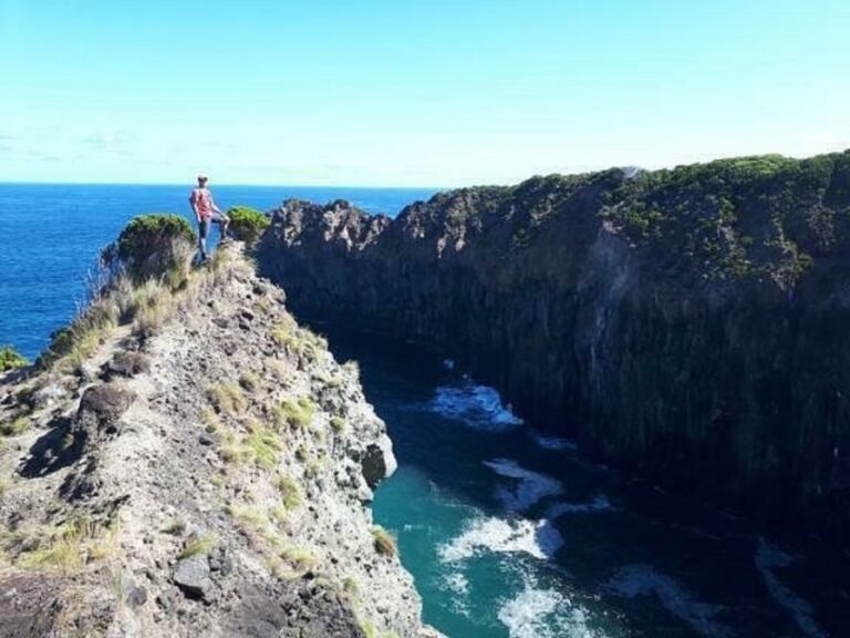 Terceira Island: Hiking Trail Bays of Agualva