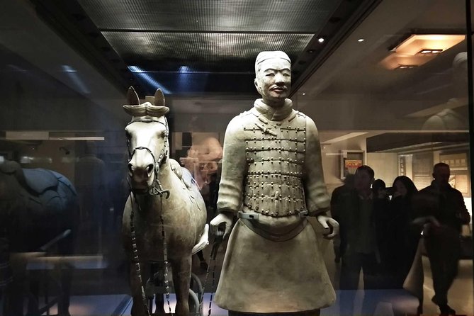 Terracotta Warriors Museum Tour With Airport Pickup or Drop-Off Transfer
