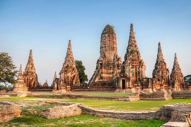Thailands Tour: Kanchanaburi, River Kwai, Markets, Lopburi, Ayutthaya – 3 Days