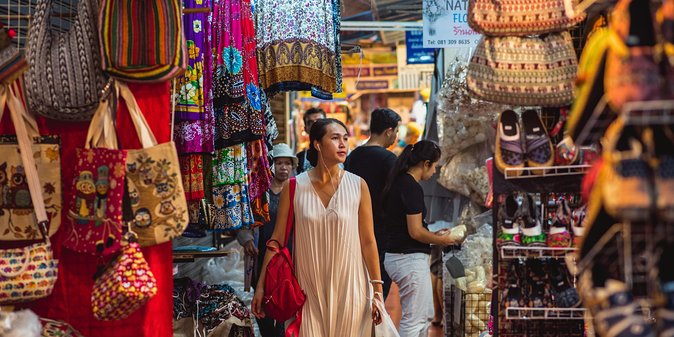 The Chatuchak Weekend Market Experience – Private Tour