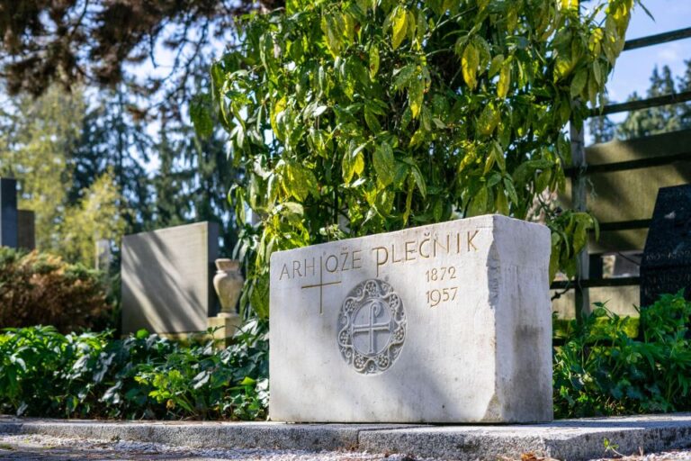 The Deadly Tour – Ljubljana Cemetery Tour