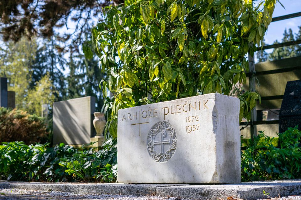 1 the deadly tour ljubljana cemetery tour The Deadly Tour - Ljubljana Cemetery Tour