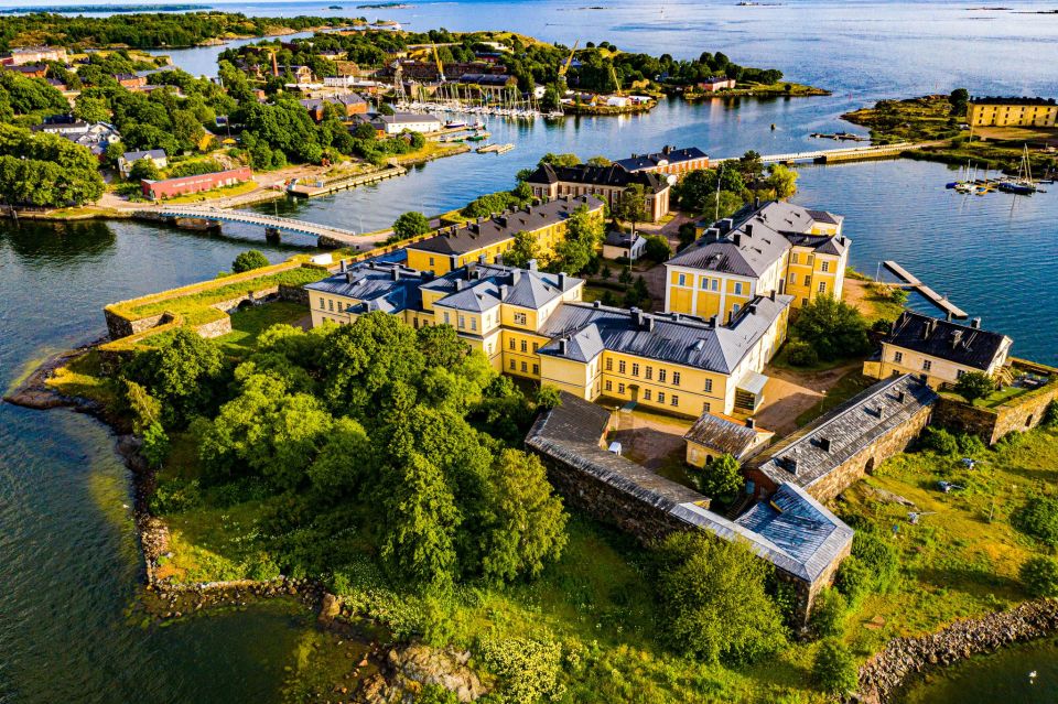 The Highlights of Helsinki and Porvoo Private Tour - Experience Highlights