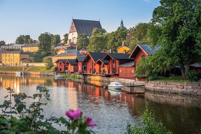 The Highlights of Helsinki and Porvoo Private Tour