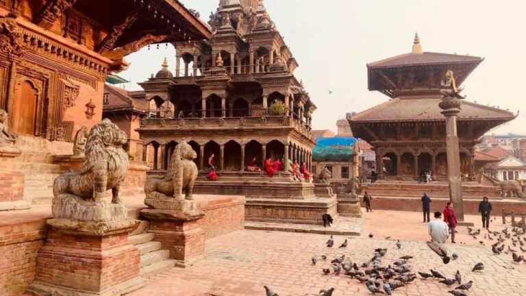 Three Durbar Square Sightseeing(Kathmandu,Bhaktapur,Patan)