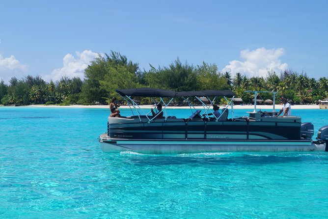 Toa Boat Bora Bora Private Lagoon Tour With Lunch on Entertainer Bar Boat