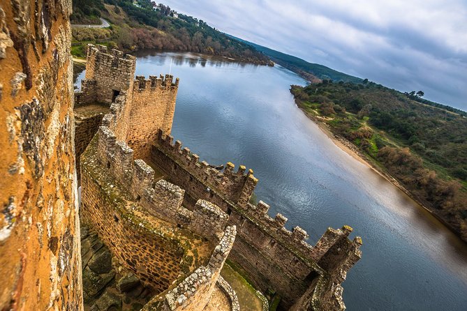 Tomar and Almourol Castle Private Tour From Lisbon