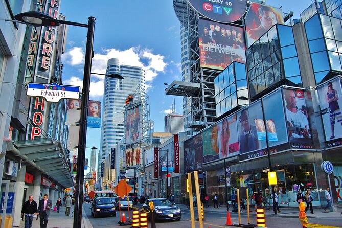 Toronto Downtown and Highlights Walking Tours