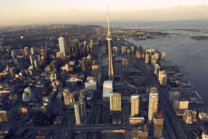 Toronto Like a Local: Customized Private Tour