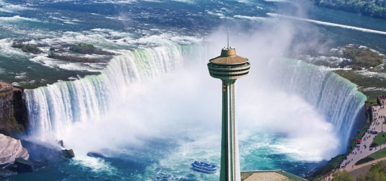 Toronto: Niagara Falls Tour With Boat and Lunch