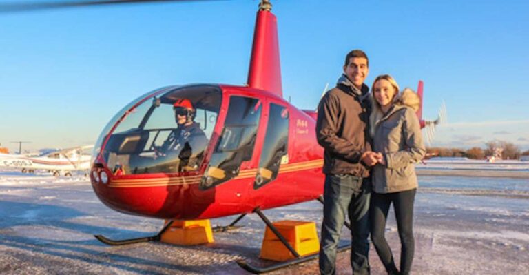 Toronto: Private Helicopter Tour for Two