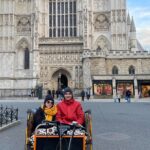 1 touching distance london rickshaw pedicab private tour Touching Distance LONDON Rickshaw/Pedicab Private Tour