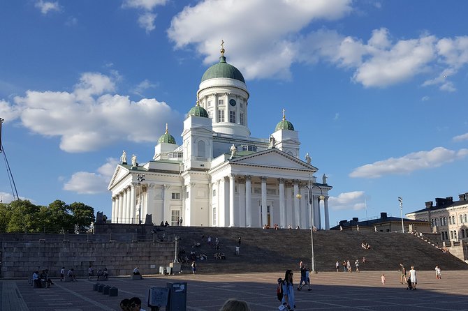 Tour From Helsinki Airport to Helsinki City Center