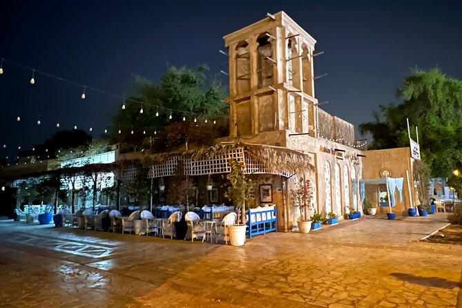 Tour of Old Dubai by Night. Tastings and History.
