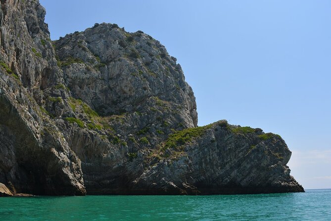 Tour to the Caves of Sesimbra