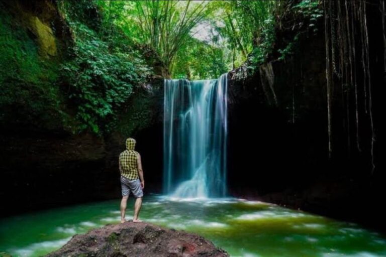 Tourism Ubud Tour With Hidden Waterfalls