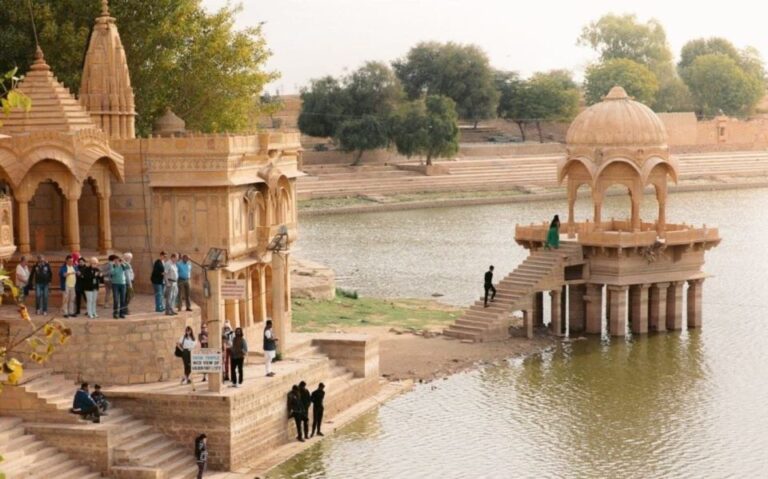 Transfer From Jaisalmer To Udaipur Via Ranakpur Jain Temple