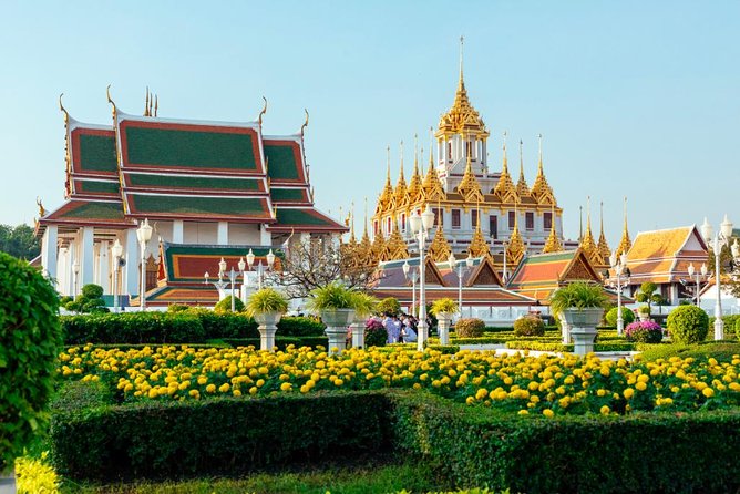Treasures of Bangkok: Buddhism & Monks Private Tour