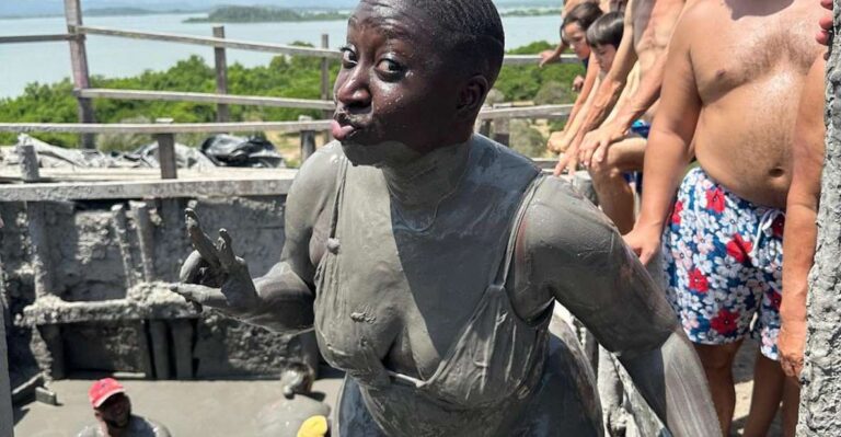 Trip to the Mud Volcano in Cartagena With Lunch