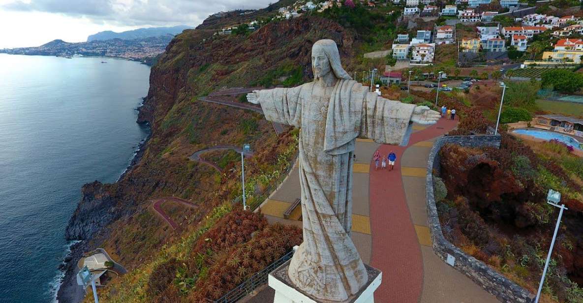 1 tuk tuk cristo rei madeira island Tuk Tuk Cristo Rei - Madeira Island