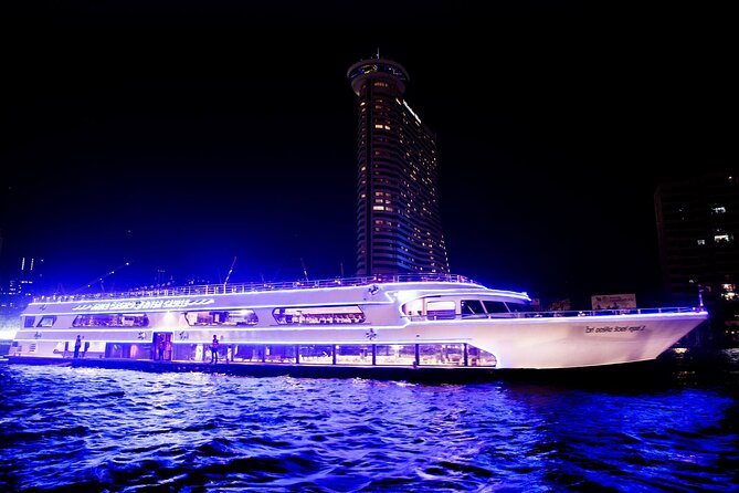 Twilight Dinner Cruise Along Chao Phraya River in Bangkok