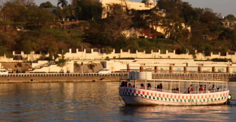 Udaipur: Private City Highlights Guided Tour