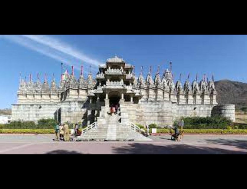 1 udaipurranakpurkumbhalgar same day tour Udaipur,Ranakpur,Kumbhalgar Same Day Tour