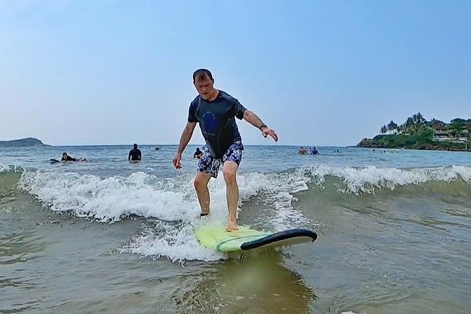 Unawatuna Private Beginners Surfing Lesson  – Galle