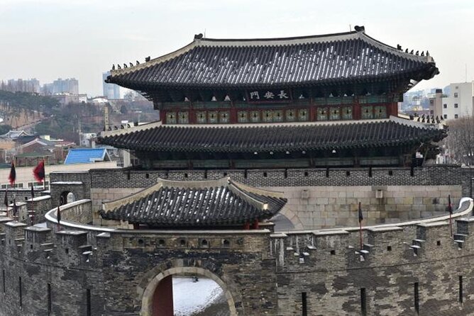 UNESCO Suwon Hwaseong Fortress Hot Air Balloon and Korean Sauna