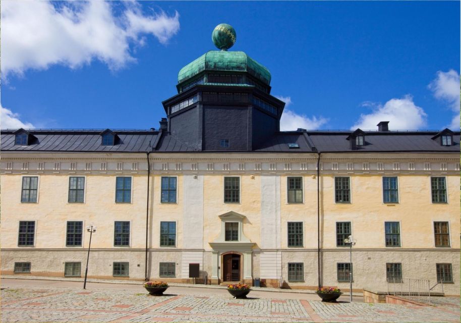 Uppsala Scavenger Hunt and Sights Self-Guided Tour - Experience Highlights