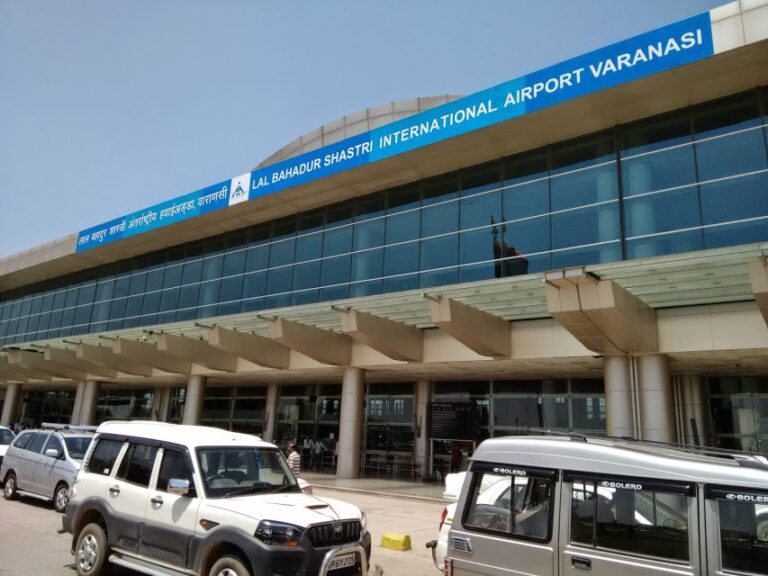 Varanasi Airport: Transfer To/From Varanasi Hotels & Airport