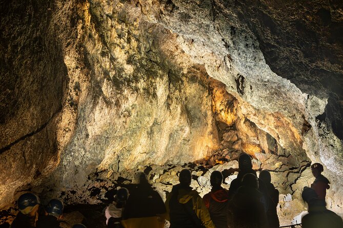 1 vatnshellir cave tour Vatnshellir Cave Tour