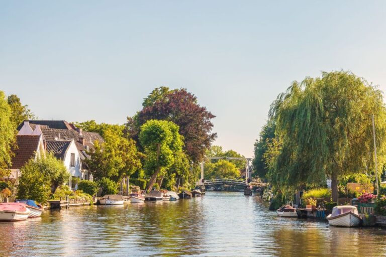 Vecht River: Full-Day Cruise With Lunch