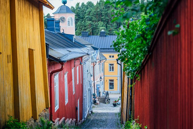 VIP Helsinki and Medieval Porvoo PRIVATE Tour