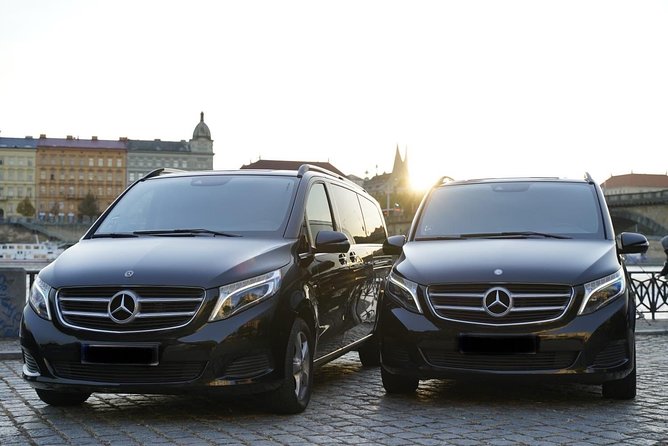 VIP Private Transfer From Prague Hotel to Prague Airport