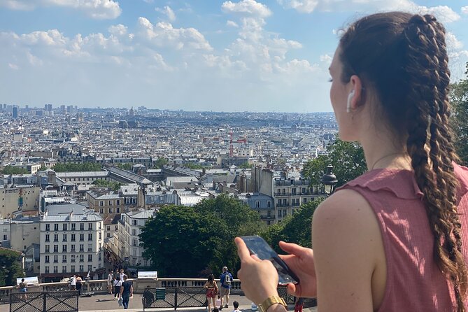 VR Experience: Hidden Paris and Paris Audio Guided Tour
