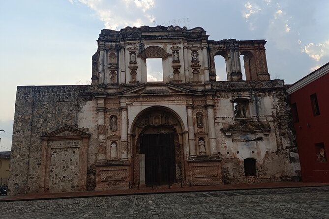 Walking Tour of the Wonders of La Antigua Guatemala