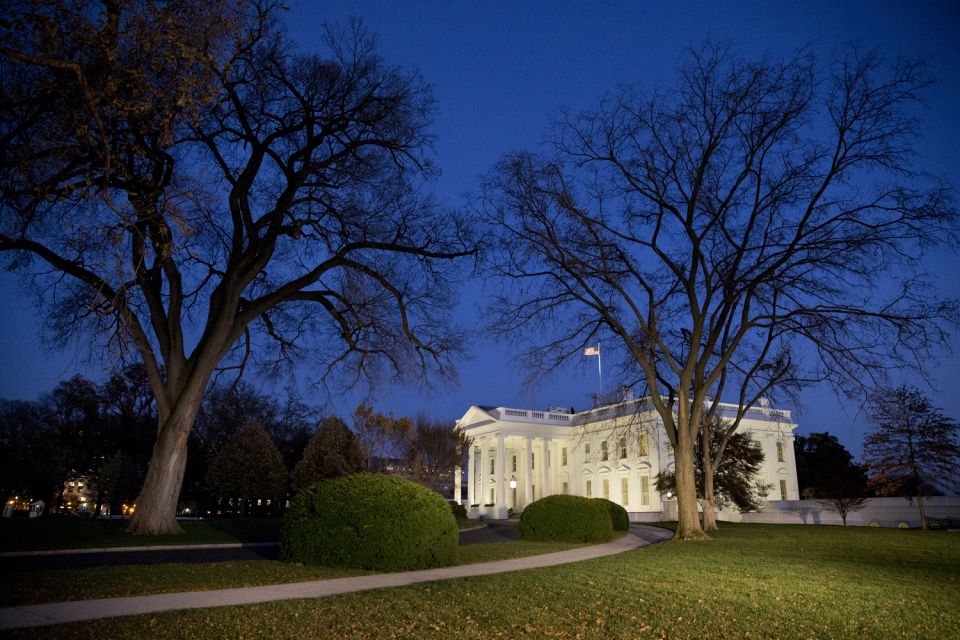 Washington DC: Small-Group 3-Hour Night Tour