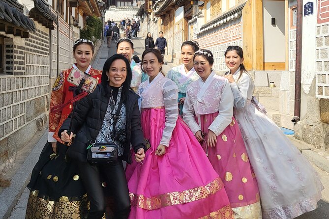 1 wearing hanbok walking tour in bukchon with liquor tasting Wearing Hanbok Walking Tour in Bukchon With Liquor Tasting