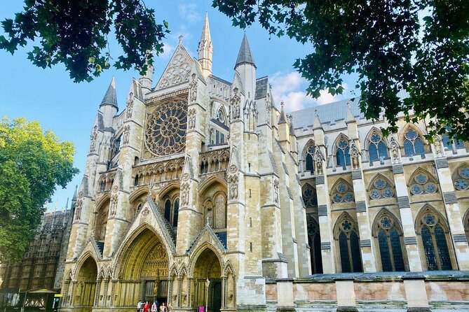 Westminster Walking Tour & Westminster Abbey Entry