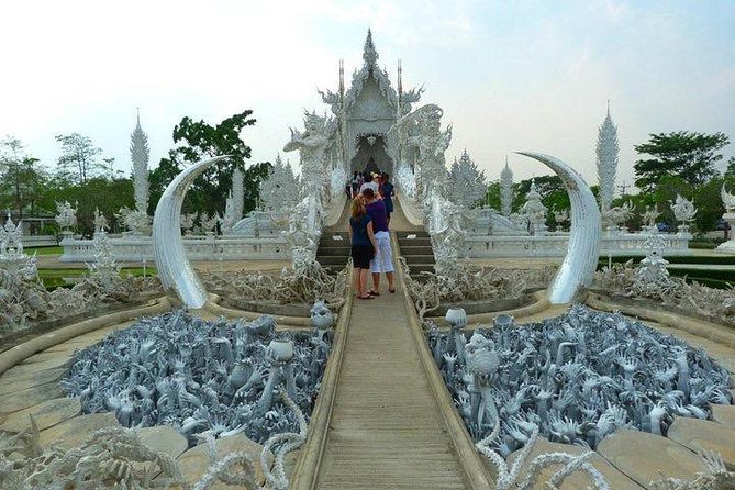 White Temple, Black House Museum and Hot Spring Tour From Chiang Mai