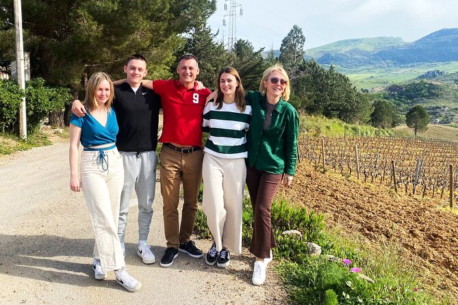 1 wine tasting for small groups in the palermo countryside Wine Tasting for Small Groups in the Palermo Countryside