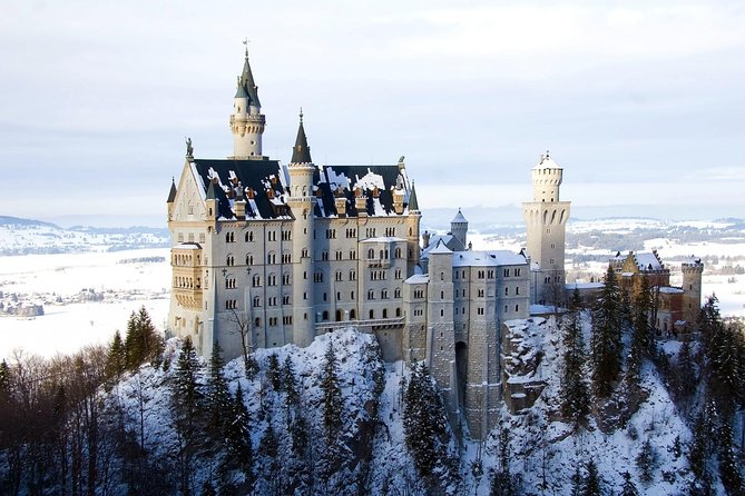 Wintertour to Neuschwanstein Castle From Munich