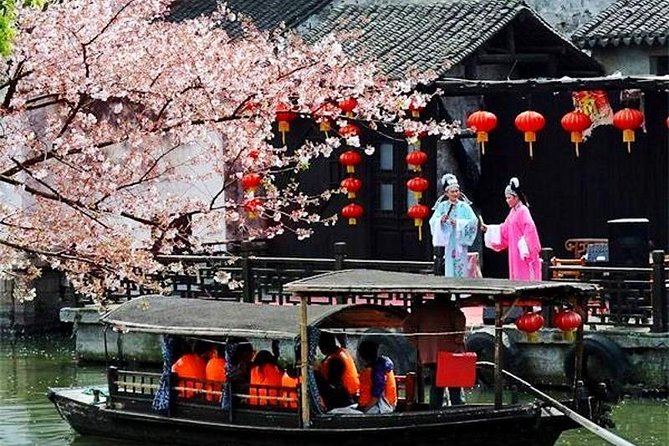 1 wuzhen and xitang water town amazing private day tour from hangzhou Wuzhen and Xitang Water Town Amazing Private Day Tour From Hangzhou