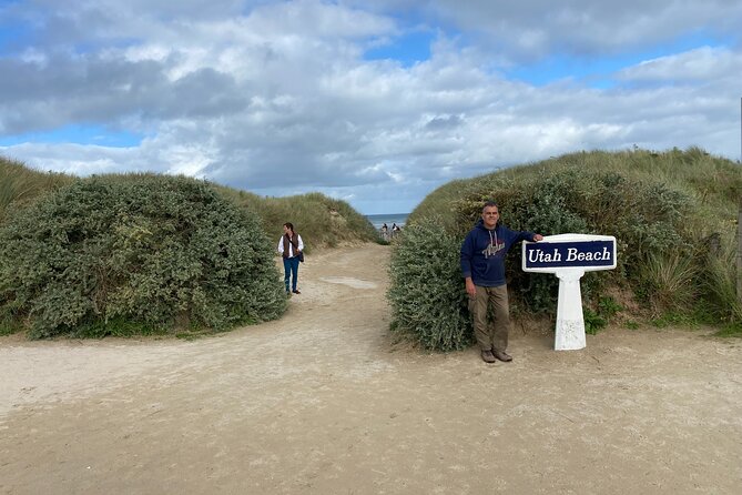 WW II Private Guided Tour American Landing Beaches in Normandy
