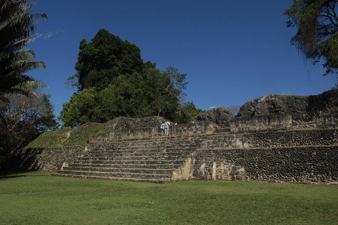 Xunantunich Maya Site With Local Tour Guide