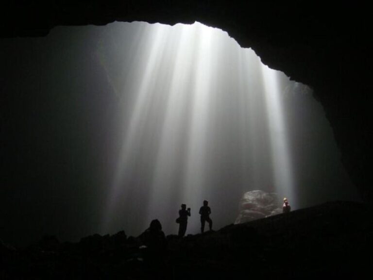 Yogyakarta : Discovery Jomblang Cave Tour With Local Guide