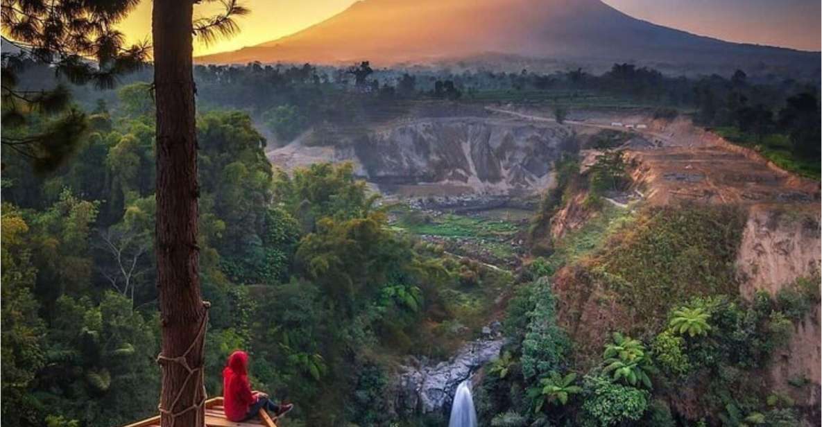 1 yogyakarta selogriyo temple rice terraces waterfall tour Yogyakarta: Selogriyo Temple, Rice Terraces & Waterfall Tour