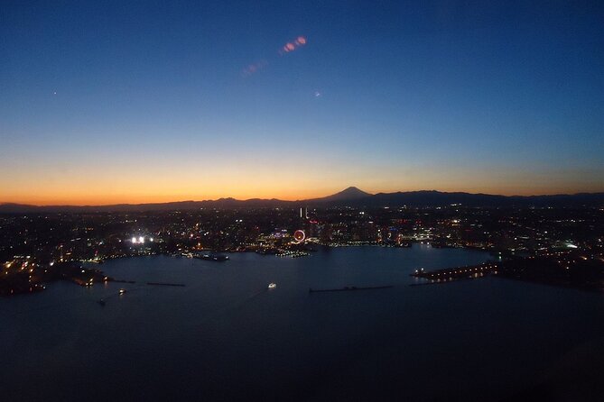 1 yokohama private night view helicopter tour Yokohama: Private Night View Helicopter Tour