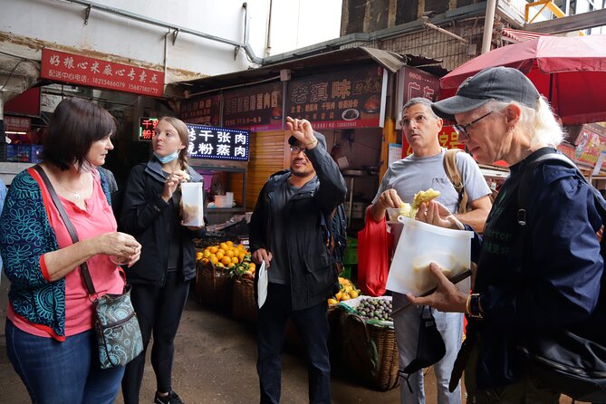 Yunnan Wet Market Wild Mushroom Hotpot Tofu Making Eco Tour